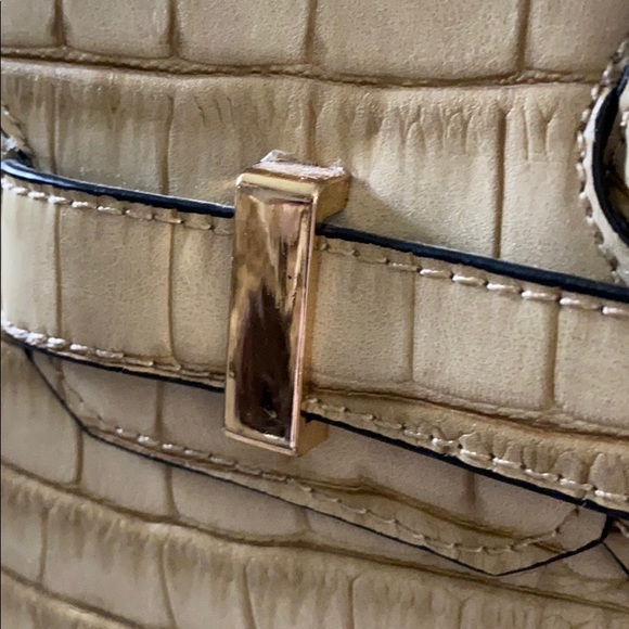 Michael kors tote - Picture 5 of 15